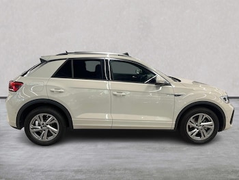 Used Volkswagen T-Roc 2025 for sale - 75907326: Photo