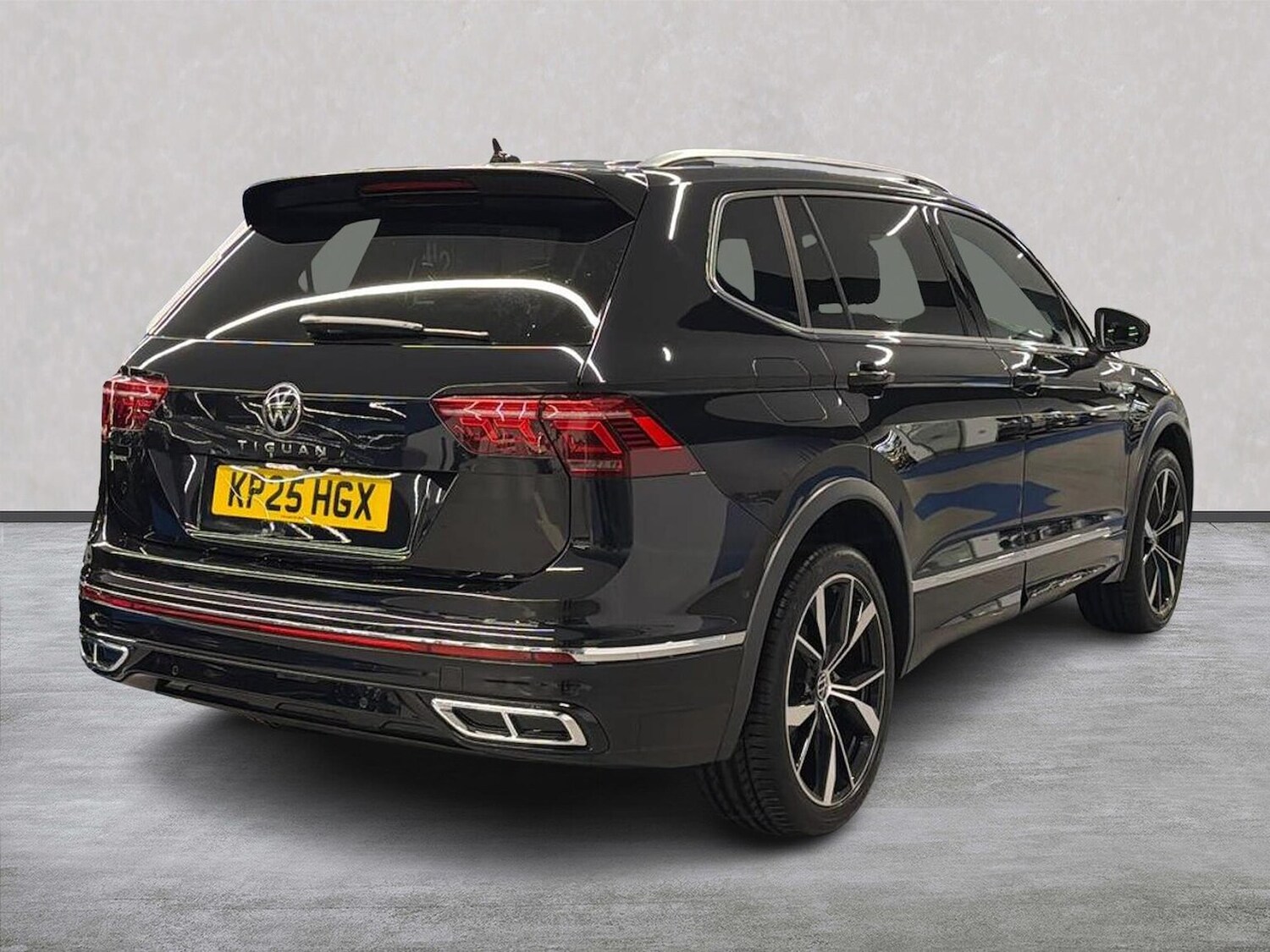 Used Volkswagen Tiguan Allspace 2025 for sale - 76292953: Photo 18