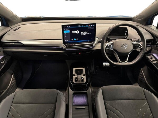 Used Volkswagen ID.4 2024 for sale - 76305444: Photo 8