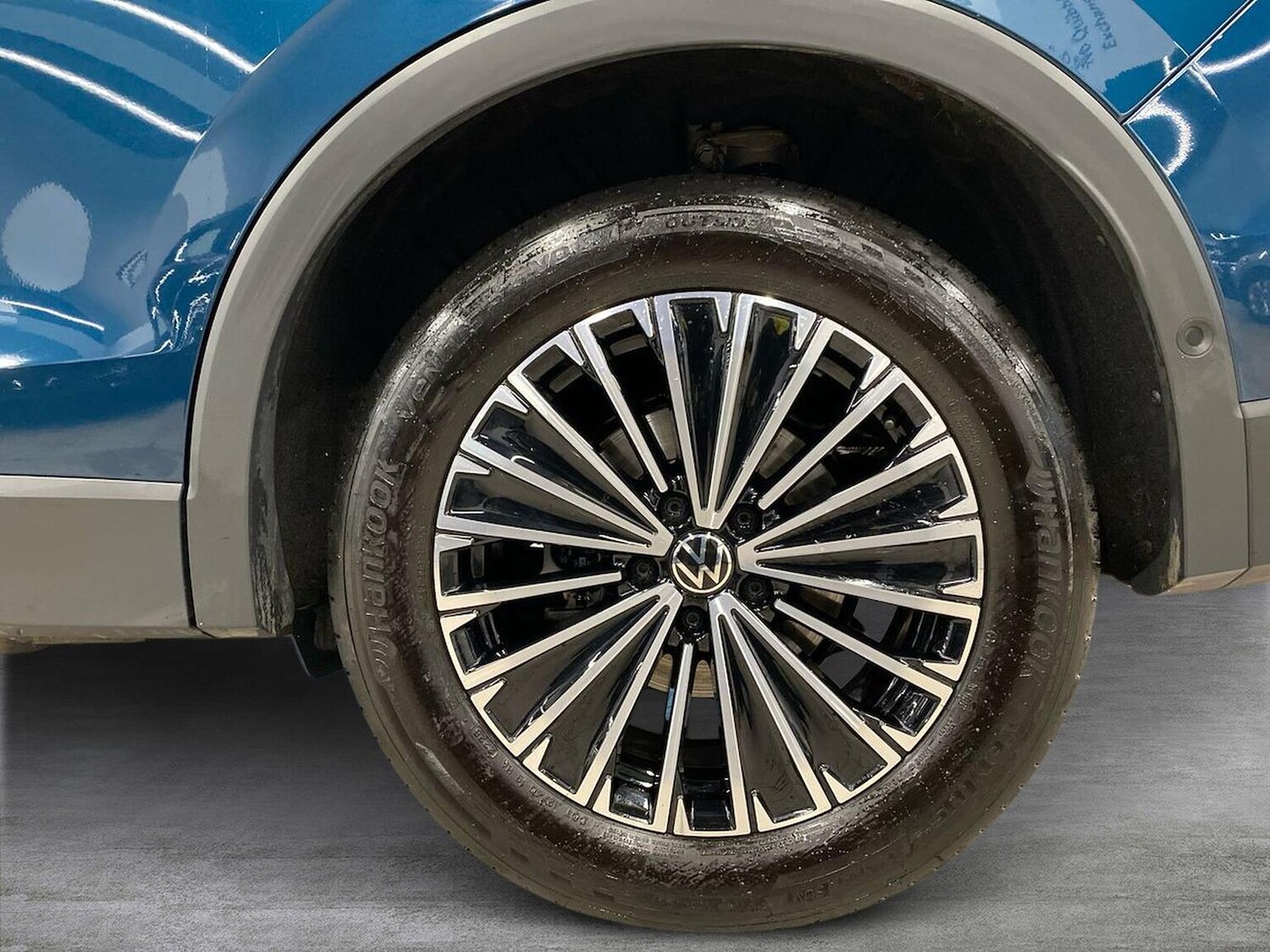 Used Volkswagen Tiguan 2025 for sale - 78026151: Photo 6