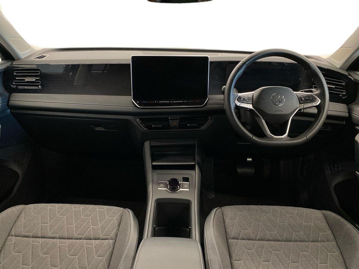 Used Volkswagen Tiguan 2025 for sale - 78026151: Photo 8