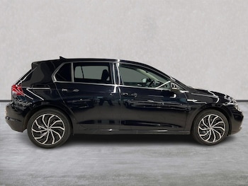 Used Volkswagen Golf 2023 for sale - 78614957: Photo