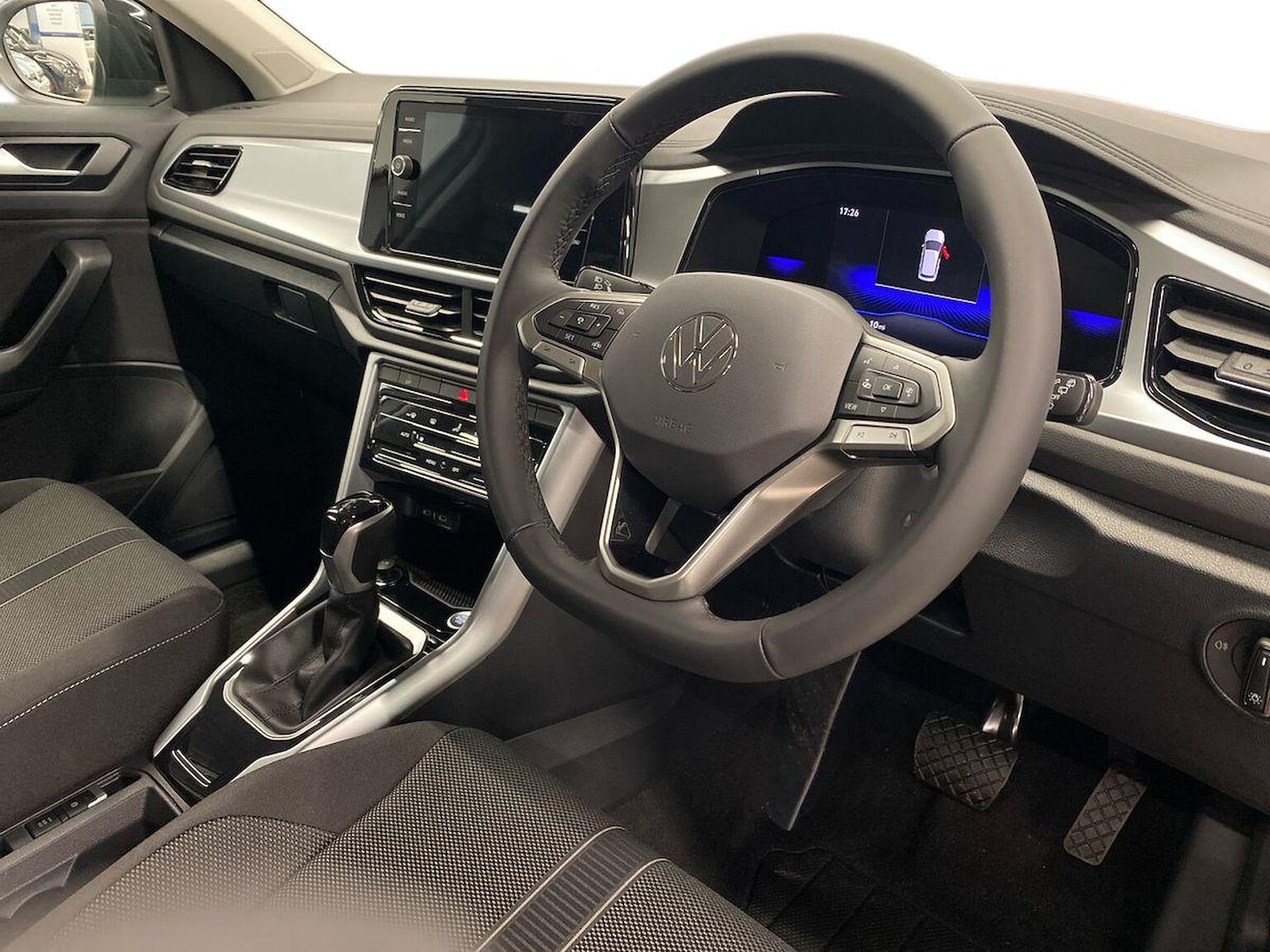 Used Volkswagen T-Roc 2026 for sale - 77901600: Photo 15