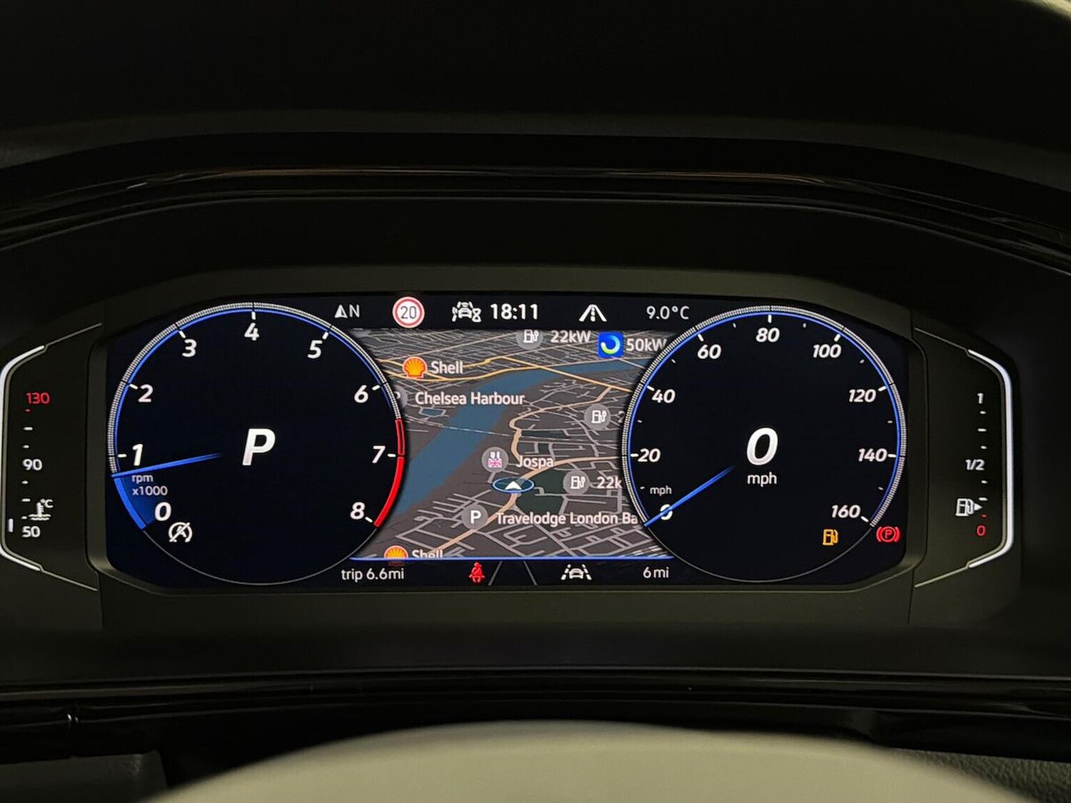 Used Volkswagen T-Roc 2025 for sale - 77487804: Photo 10