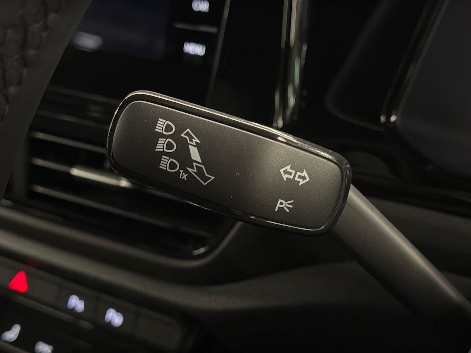 Used Volkswagen T-Roc 2025 for sale - 77487804: Photo 29