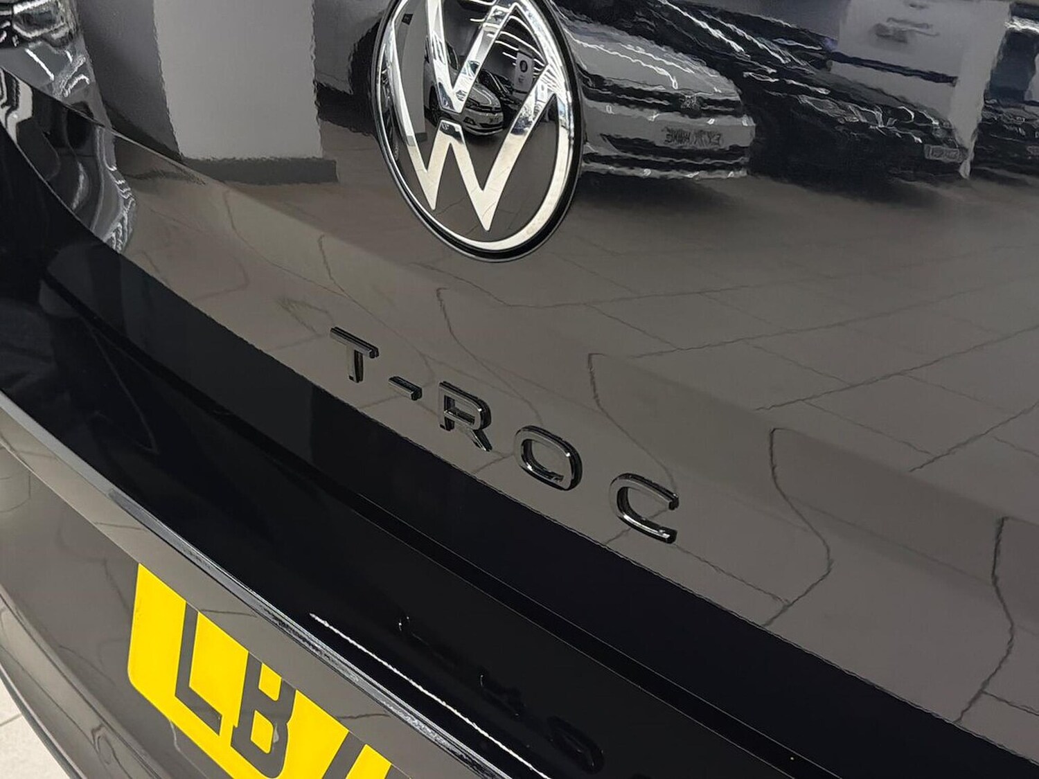 Used Volkswagen T-Roc 2025 for sale - 77487804: Photo 32