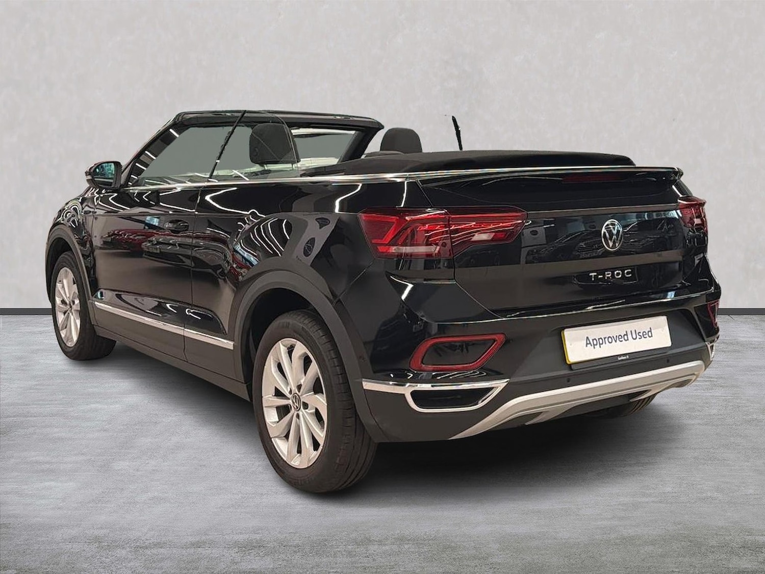 Used Volkswagen T-Roc 2022 for sale - 78194755: Photo 2