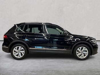 Used Volkswagen Tiguan 2023 for sale - 79690584: Photo