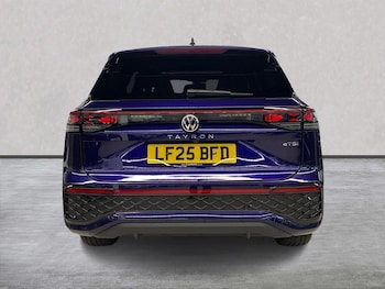 Used Volkswagen Touran 2025 for sale - 78629604: Photo