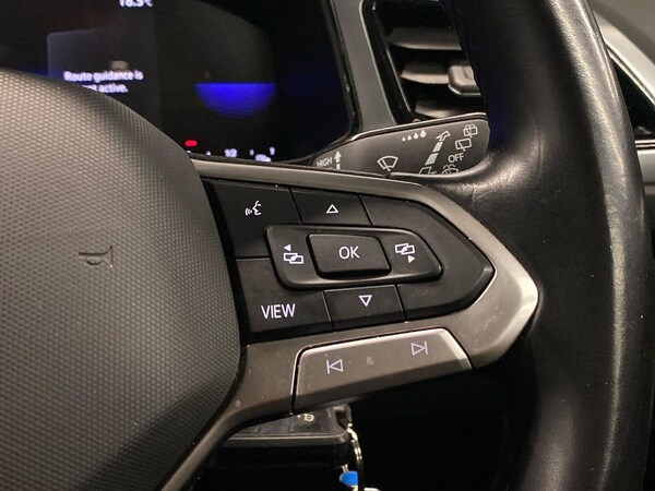 Used Volkswagen T-Roc 2022 for sale - 75994993: Photo 25