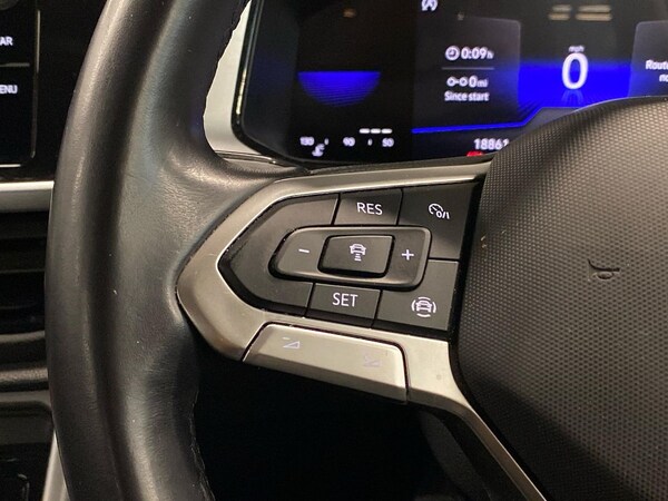 Used Volkswagen T-Roc 2022 for sale - 75994993: Photo 26