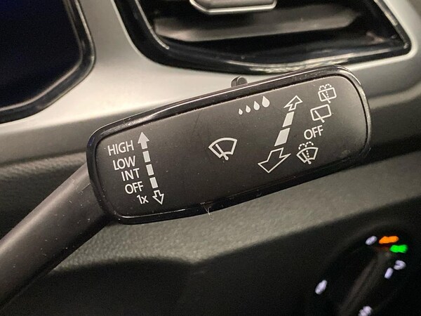 Used Volkswagen T-Roc 2022 for sale - 75994993: Photo 27