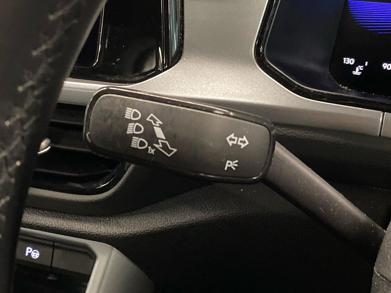 Used Volkswagen T-Roc 2022 for sale - 75994993: Photo 28