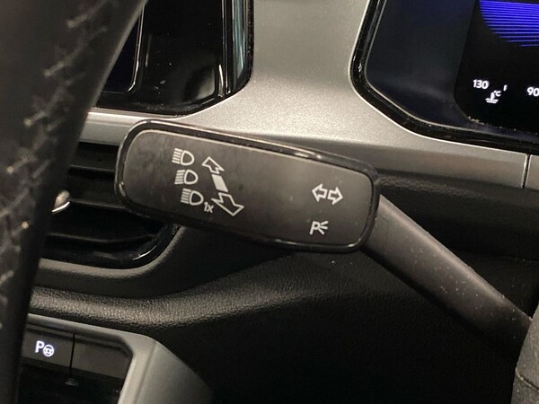 Used Volkswagen T-Roc 2022 for sale - 75994993: Photo 28