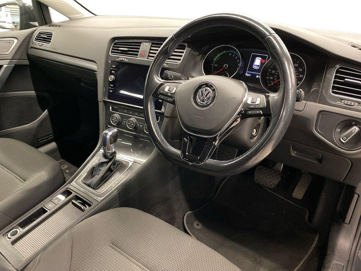 Used Volkswagen Golf 2019 for sale - 76559732: Photo 15