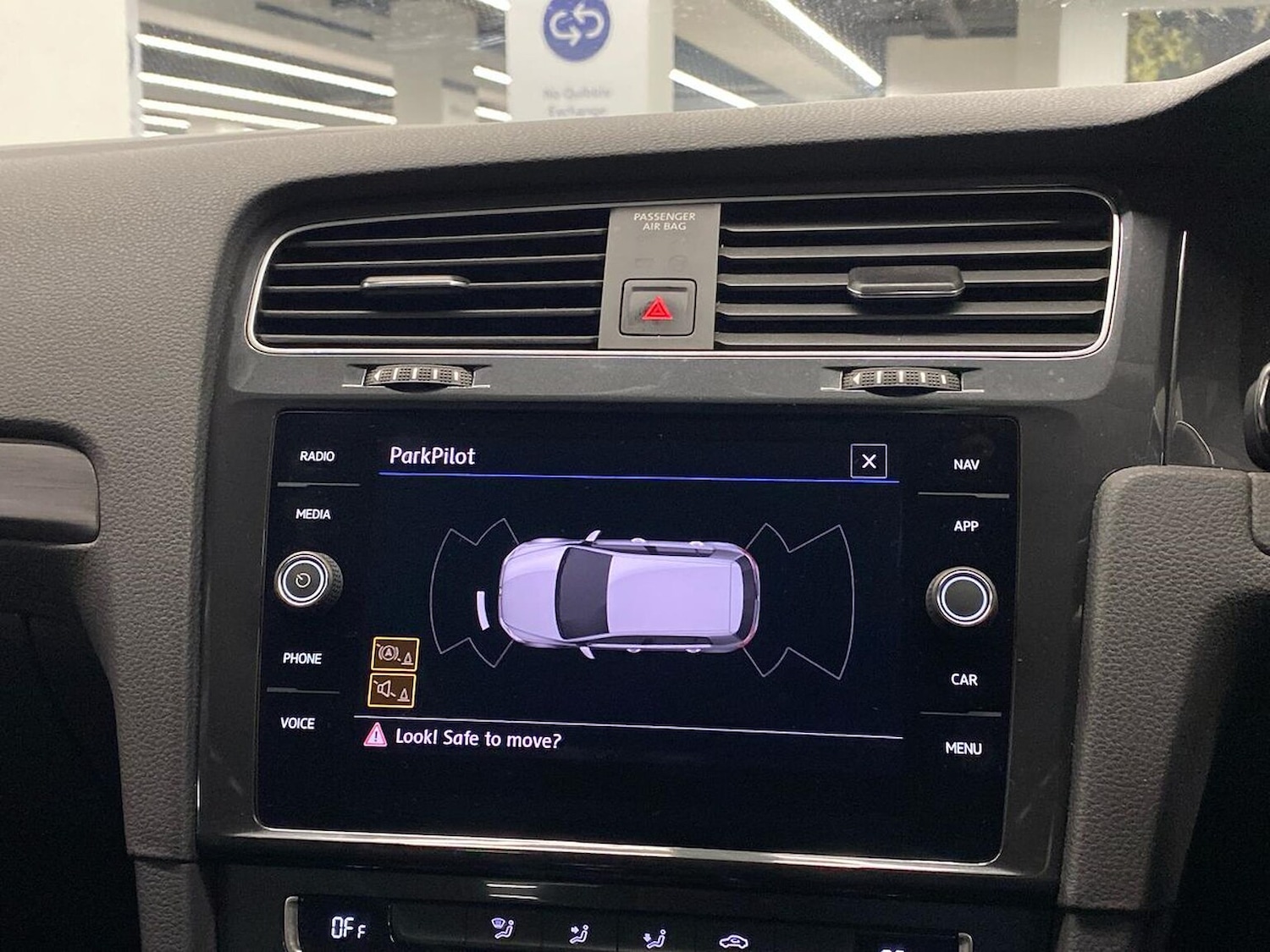 Used Volkswagen Golf 2019 for sale - 76559732: Photo 22