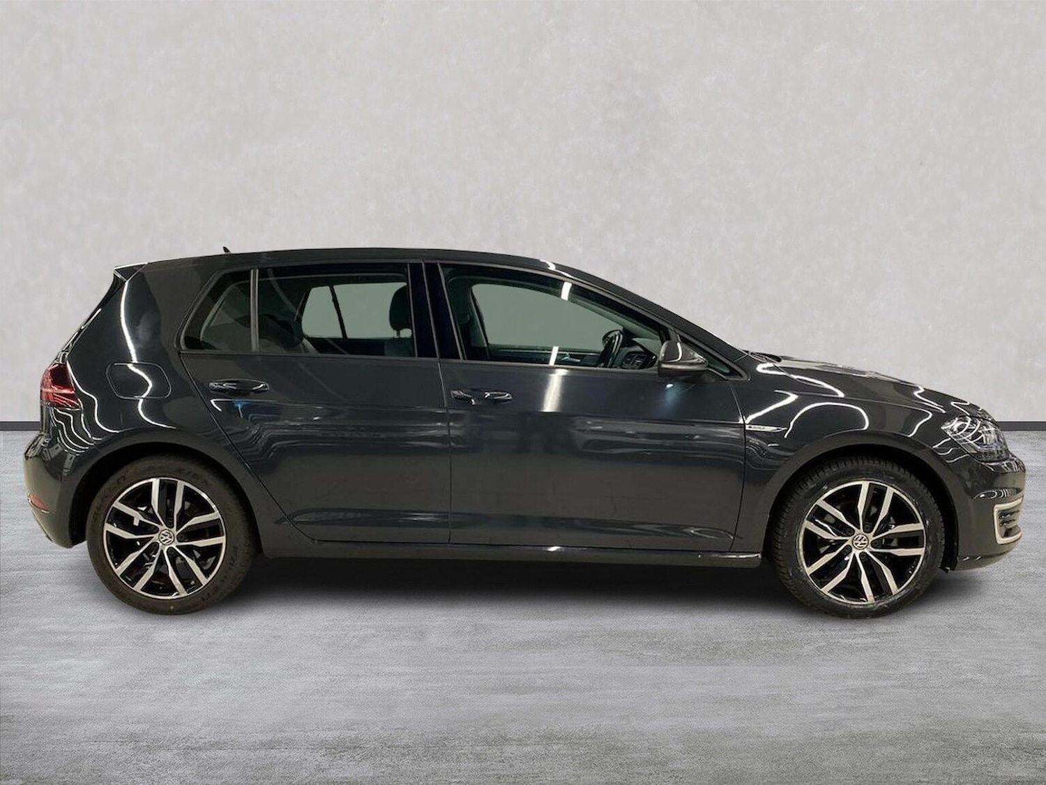Used Volkswagen Golf 2019 for sale - 76559732: Photo 3