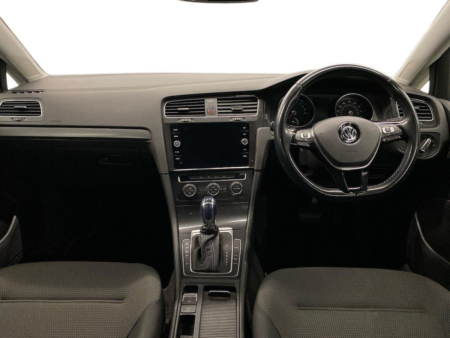 Used Volkswagen Golf 2019 for sale - 76559732: Photo 8