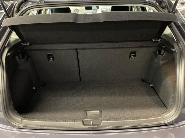 Used Volkswagen Polo 2023 for sale - 76182442: Photo 17