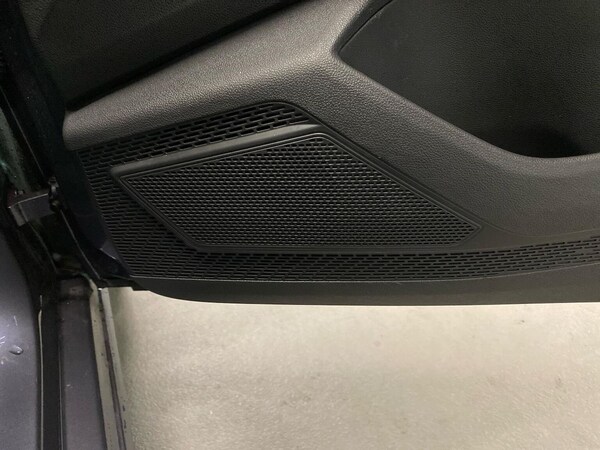 Used Volkswagen Polo 2023 for sale - 76182442: Photo 29