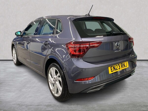 Used Volkswagen Polo 2023 for sale - 76182442: Photo 2