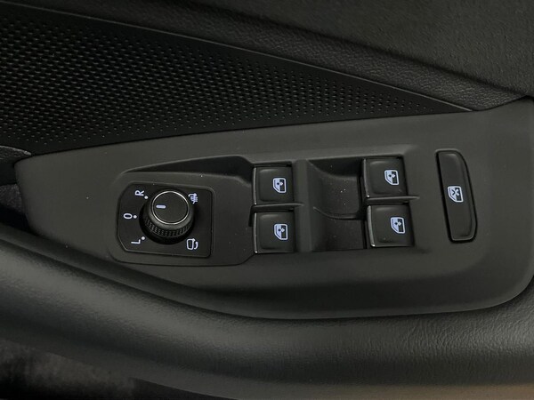 Used Volkswagen Passat 2025 for sale - 76046063: Photo 21