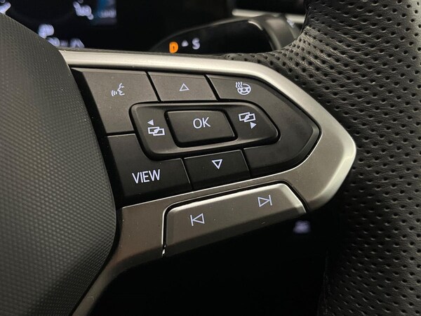 Used Volkswagen Passat 2025 for sale - 76046063: Photo 26