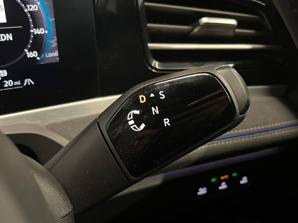Used Volkswagen Passat 2025 for sale - 76046063: Photo 28