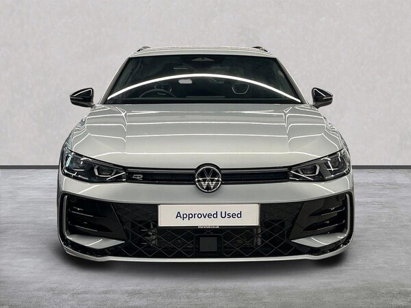 Used Volkswagen Passat 2025 for sale - 76046063: Photo 5