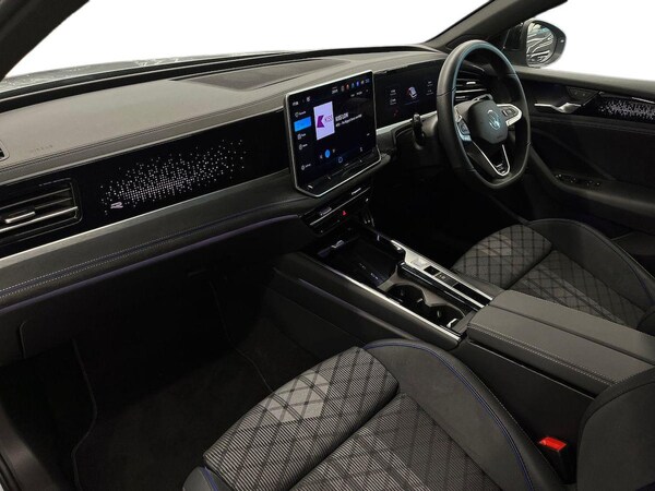Used Volkswagen Passat 2025 for sale - 76046063: Photo 7
