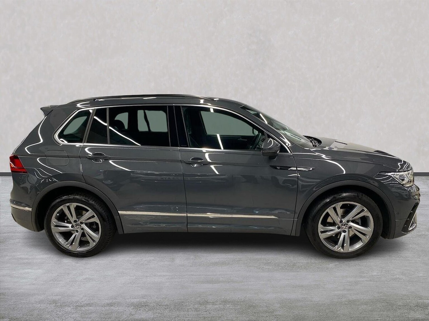 Used Volkswagen Tiguan 2022 for sale - 77487829: Photo 3