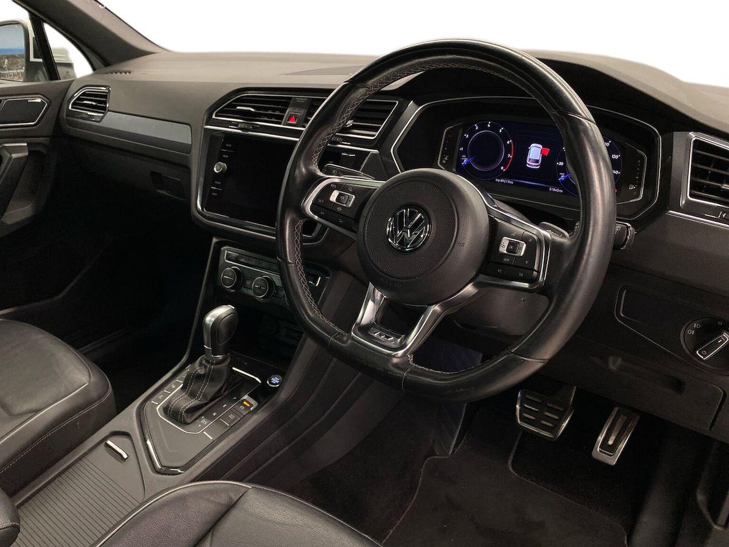 Used Volkswagen Tiguan 2019 for sale - 76412518: Photo 15