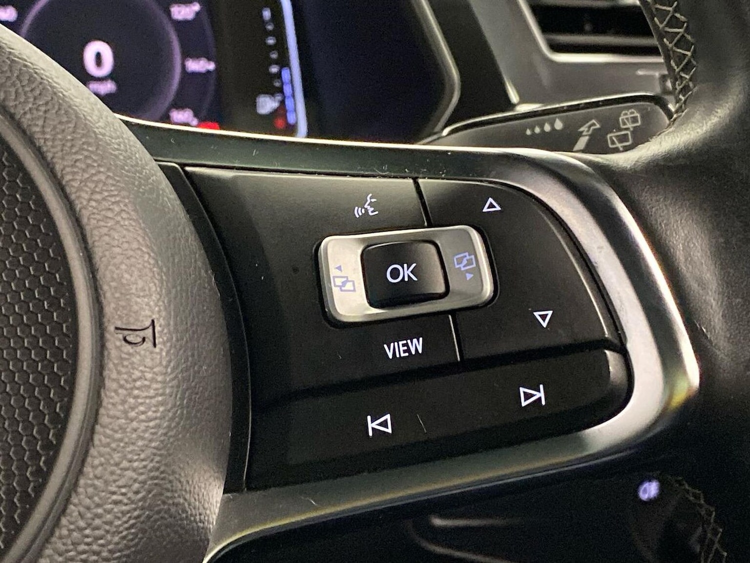 Used Volkswagen Tiguan 2019 for sale - 76412518: Photo 24