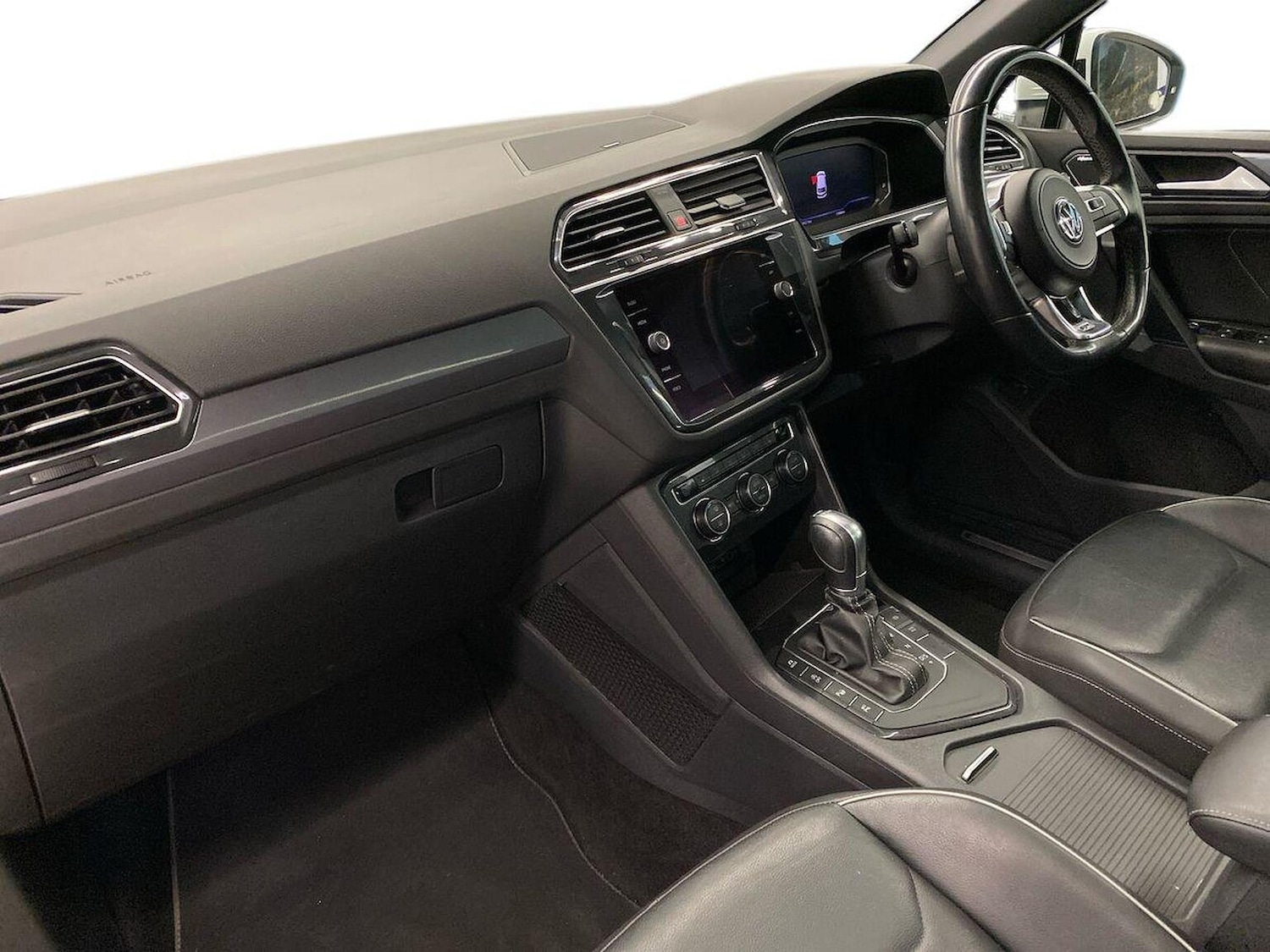 Used Volkswagen Tiguan 2019 for sale - 76412518: Photo 7