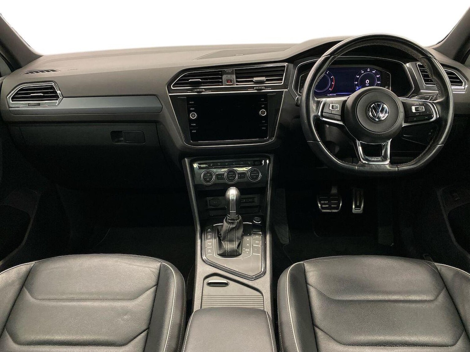 Used Volkswagen Tiguan 2019 for sale - 76412518: Photo 8