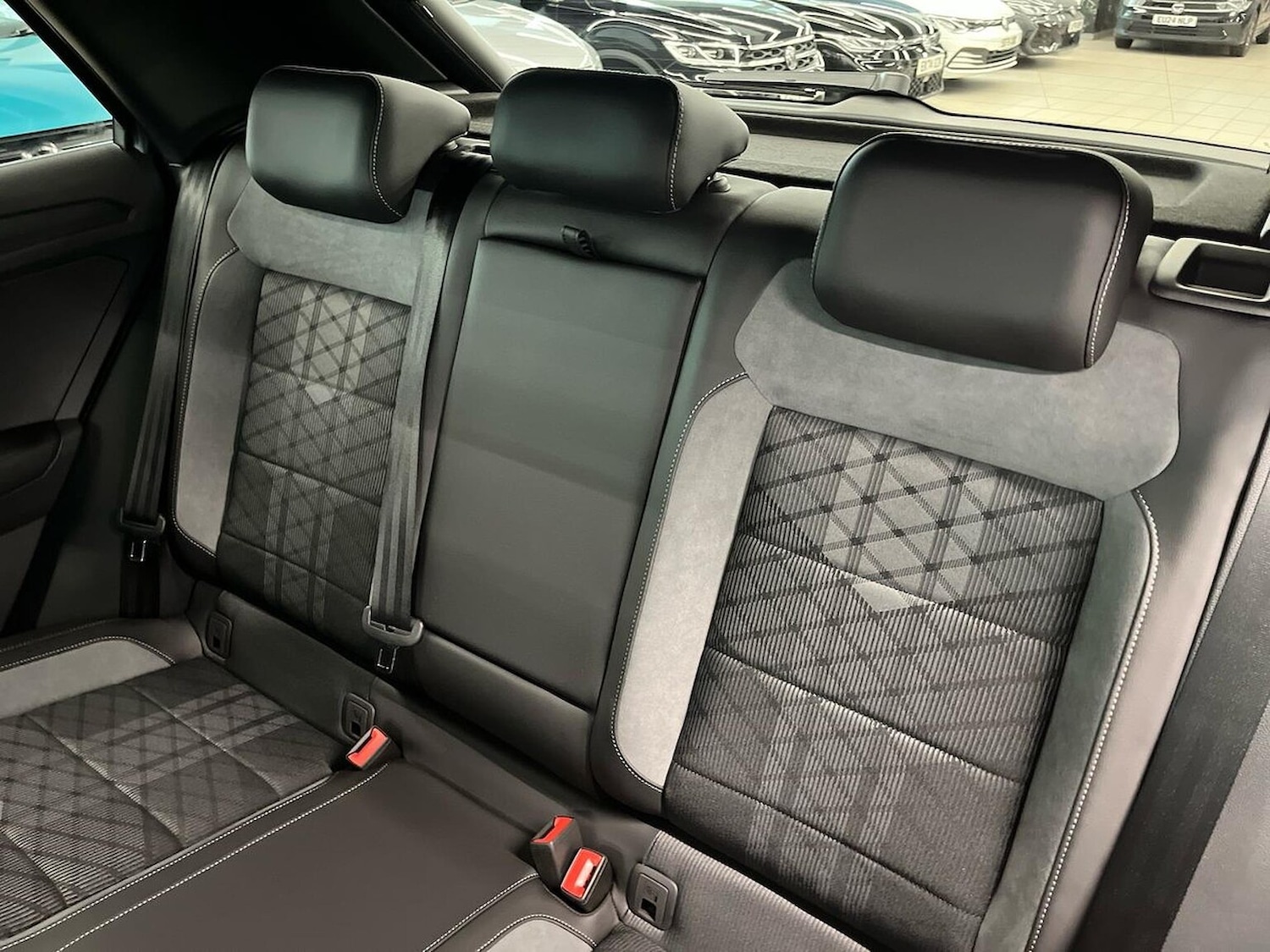 Used Volkswagen T-Roc 2025 for sale - 77487902: Photo 16