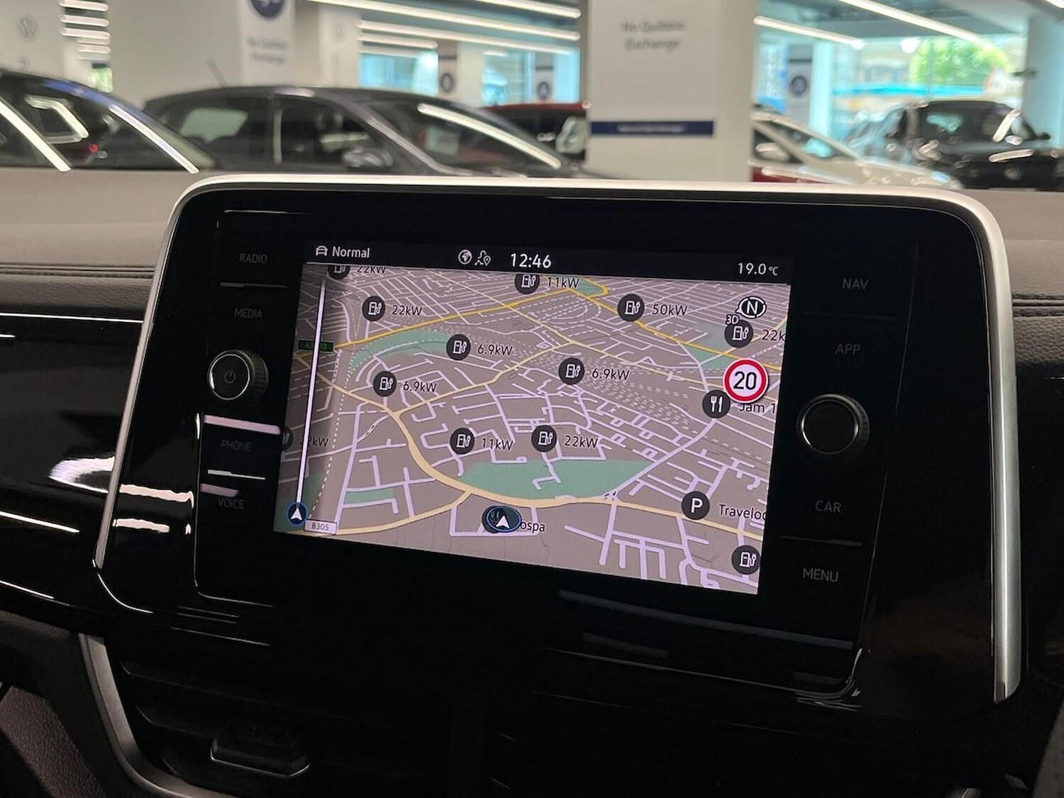 Used Volkswagen T-Roc 2025 for sale - 77487902: Photo 24