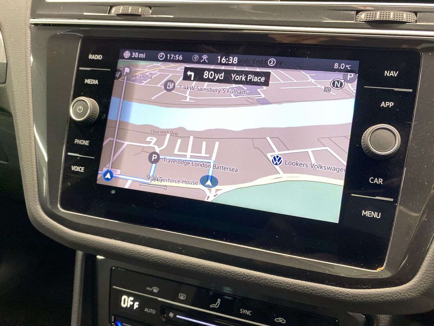 Used Volkswagen Tiguan 2022 for sale - 76837143: Photo 24