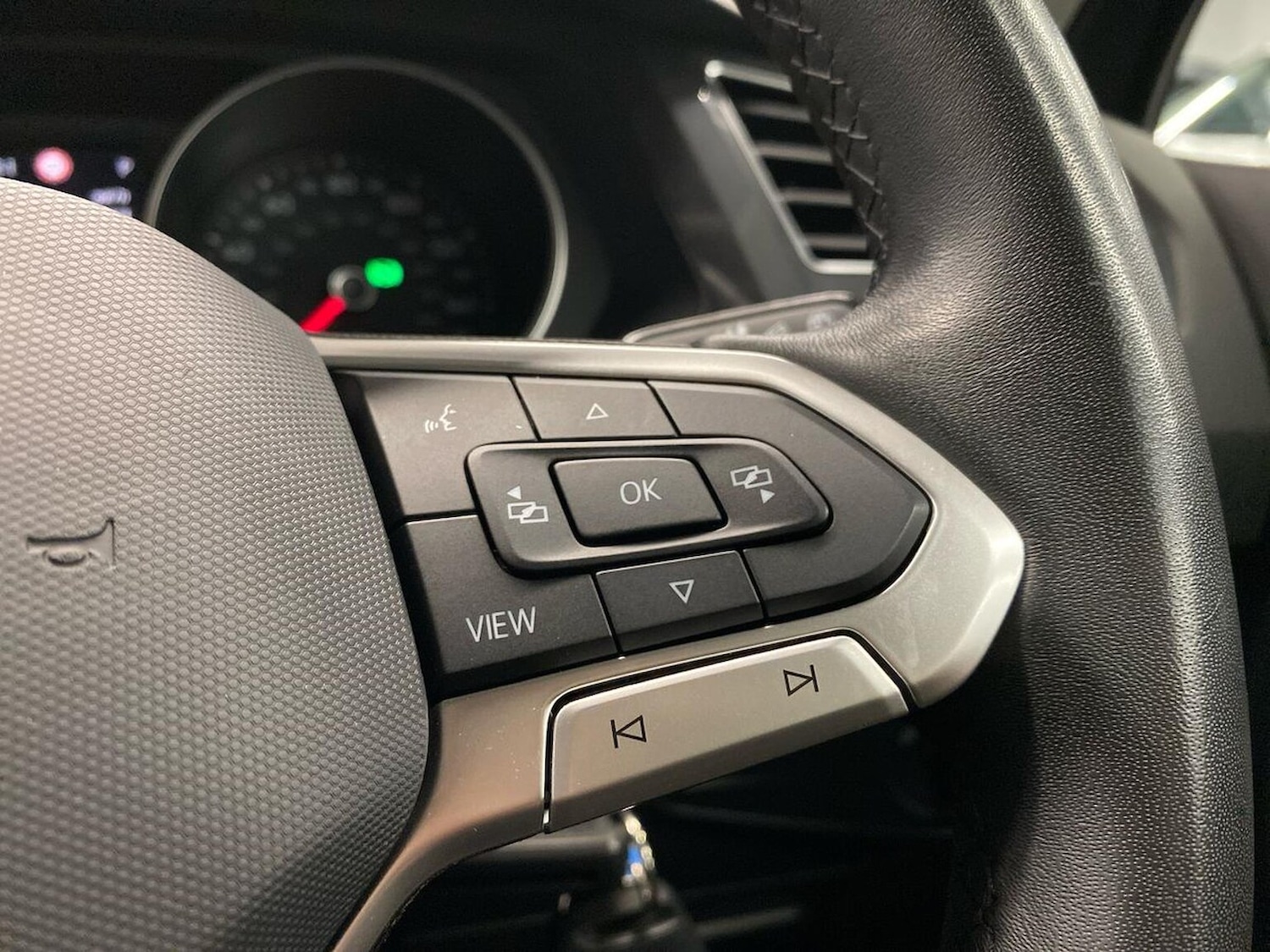 Used Volkswagen Tiguan 2022 for sale - 76837143: Photo 25