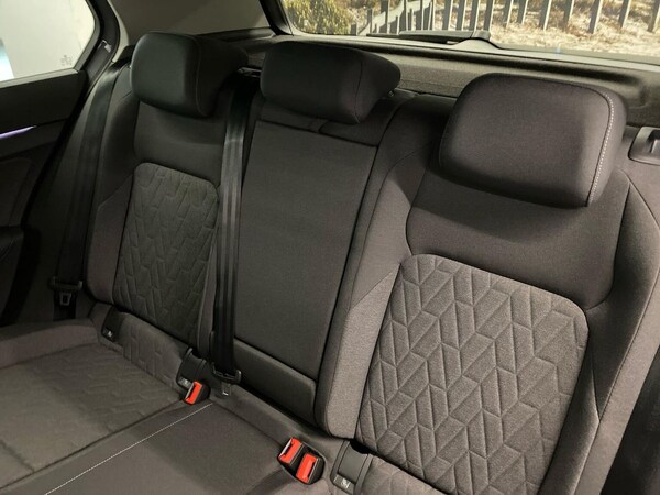Used Volkswagen Golf 2025 for sale - 76181450: Photo 16