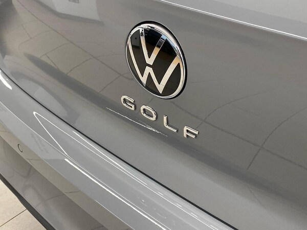 Used Volkswagen Golf 2025 for sale - 76181450: Photo 32