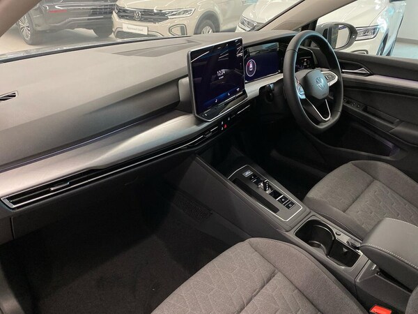Used Volkswagen Golf 2025 for sale - 76181450: Photo 7