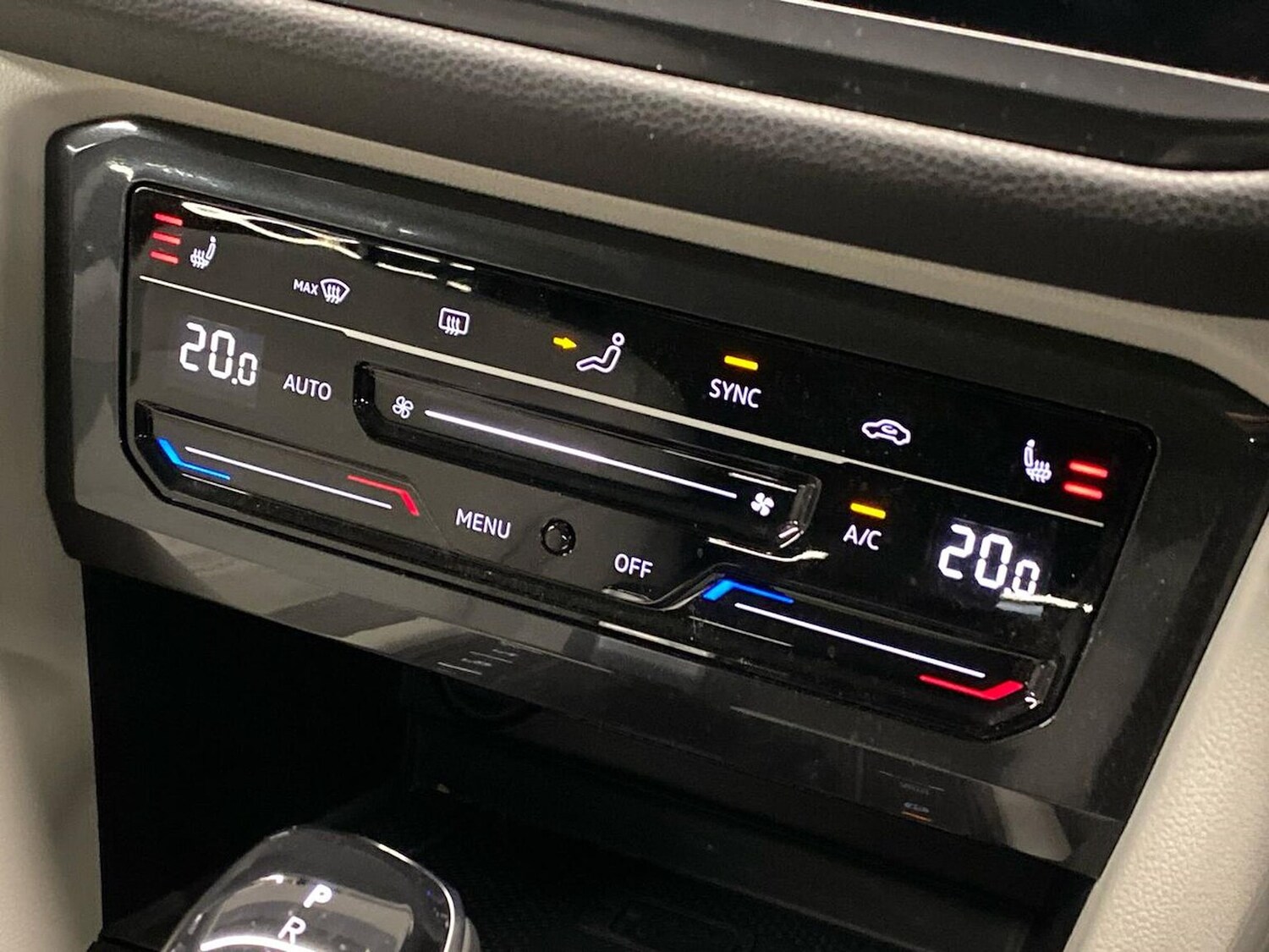 Used Volkswagen Tiguan Allspace 2022 for sale - 77676300: Photo 12