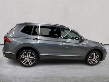 Used Volkswagen Tiguan Allspace 2022 for sale - 76979905: Photo