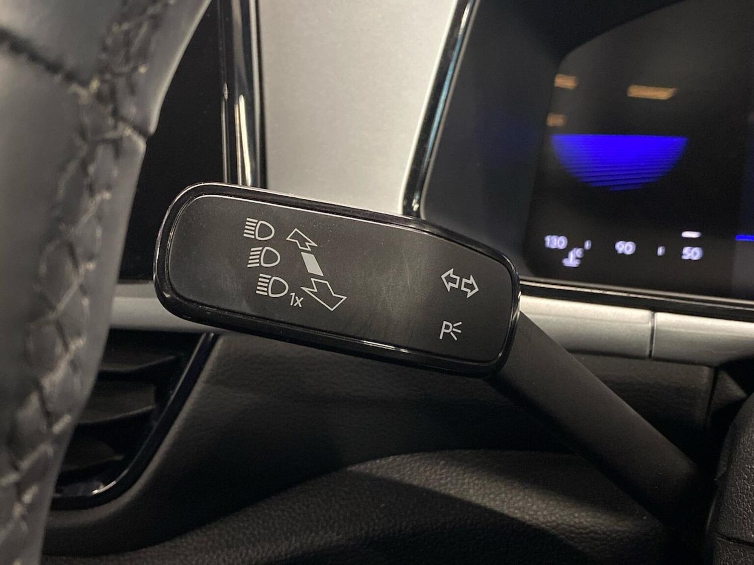 Used Volkswagen T-Roc 2022 for sale - 77528833: Photo 28