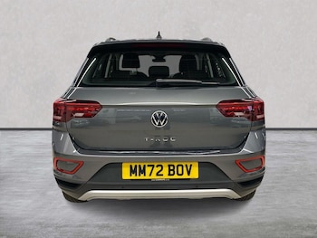 Used Volkswagen T-Roc 2022 for sale - 77528833: Photo