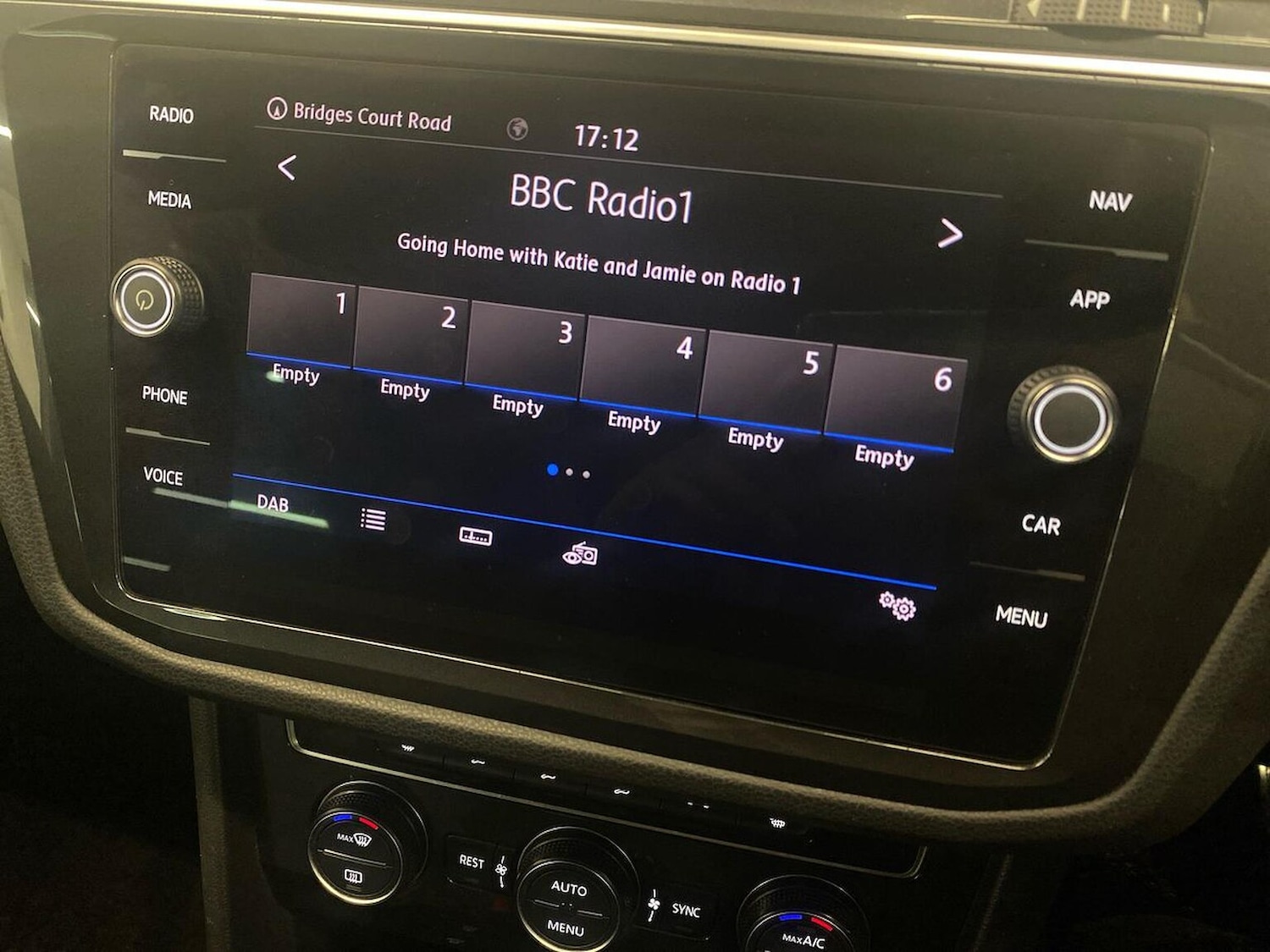 Used Volkswagen Tiguan 2020 for sale - 76963559: Photo 12