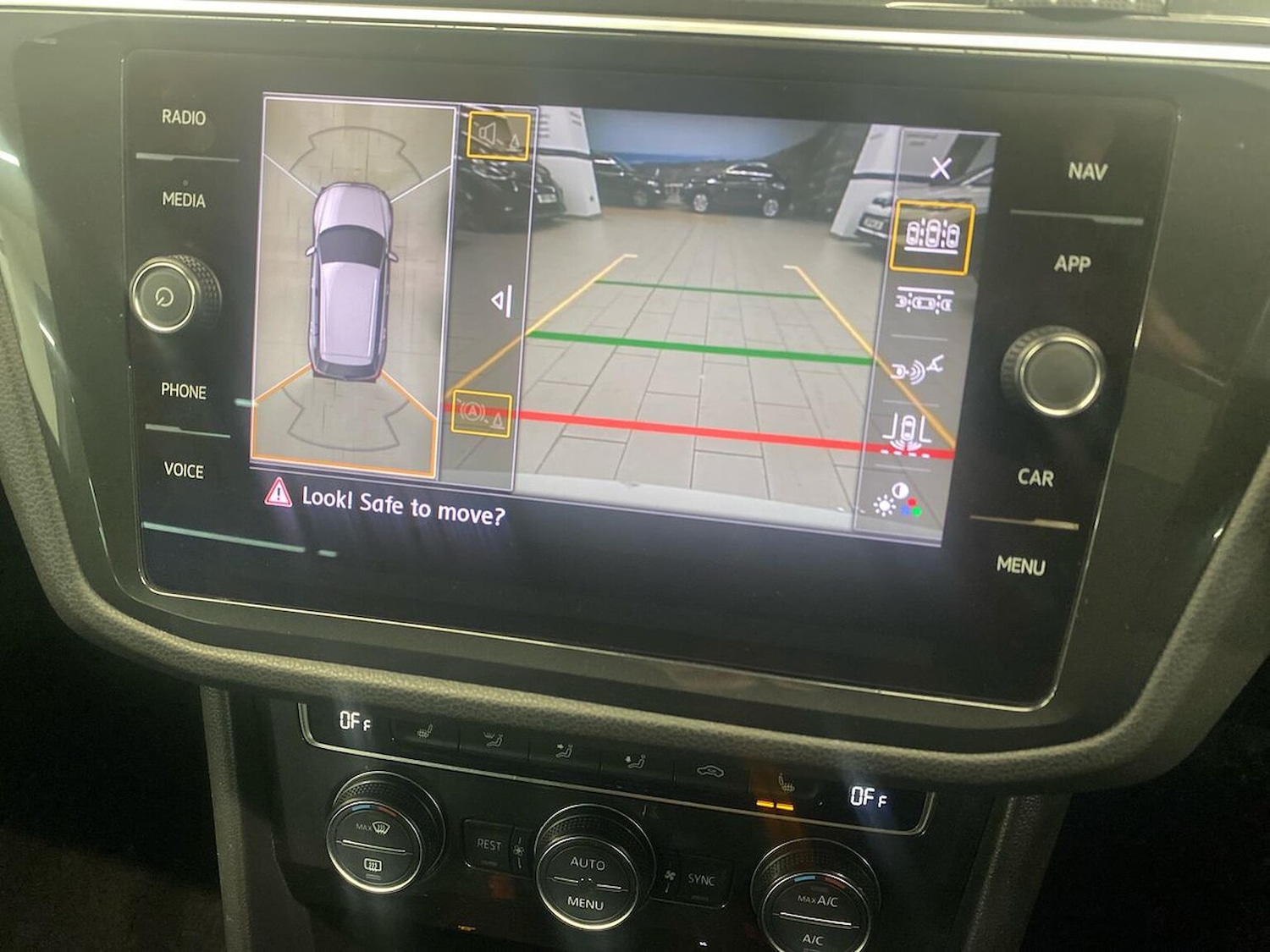 Used Volkswagen Tiguan 2020 for sale - 76963559: Photo 24