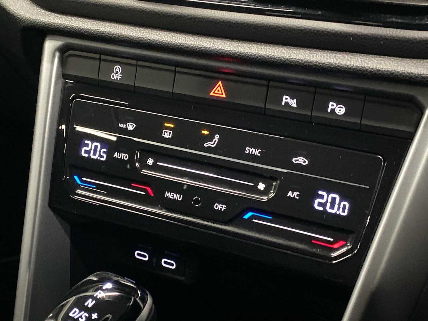 Used Volkswagen T-Roc 2022 for sale - 77077953: Photo 14