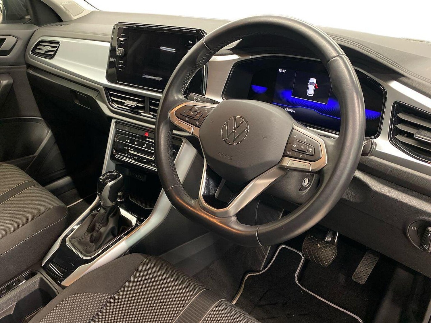 Used Volkswagen T-Roc 2022 for sale - 77077953: Photo 17